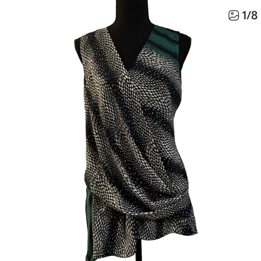 NIC+ZOE Asymmetrical Black and Green Dress